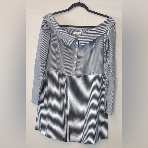 Socialite Tops - Socialite Blue and White Cotton Striped Off the Shoulder Blouse, Size Small